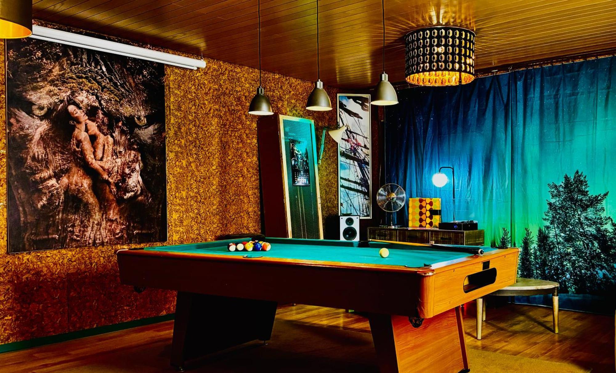 Bookeinfach Bad Ems - Private - Sauna Jacuzzi Whirlpool Swimmingpool Alahna Sup Beachvolleyball Billiards Ping Pong Cinema Theater Music Disco Ball Bbq Und Parkplaetze Zewnętrze zdjęcie