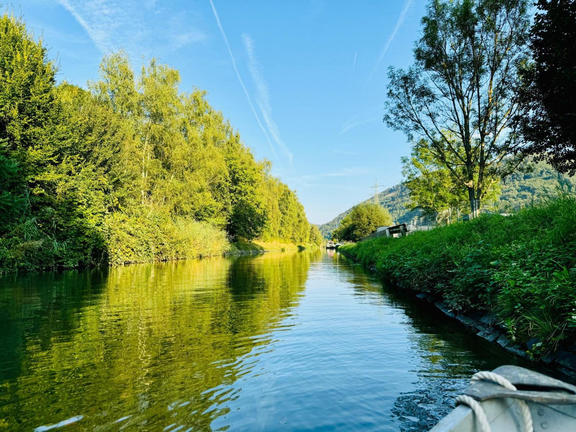 Bookeinfach Bad Ems - Private - Sauna Jacuzzi Whirlpool Swimmingpool Alahna Sup Beachvolleyball Billiards Ping Pong Cinema Theater Music Disco Ball Bbq Und Parkplaetze Zewnętrze zdjęcie