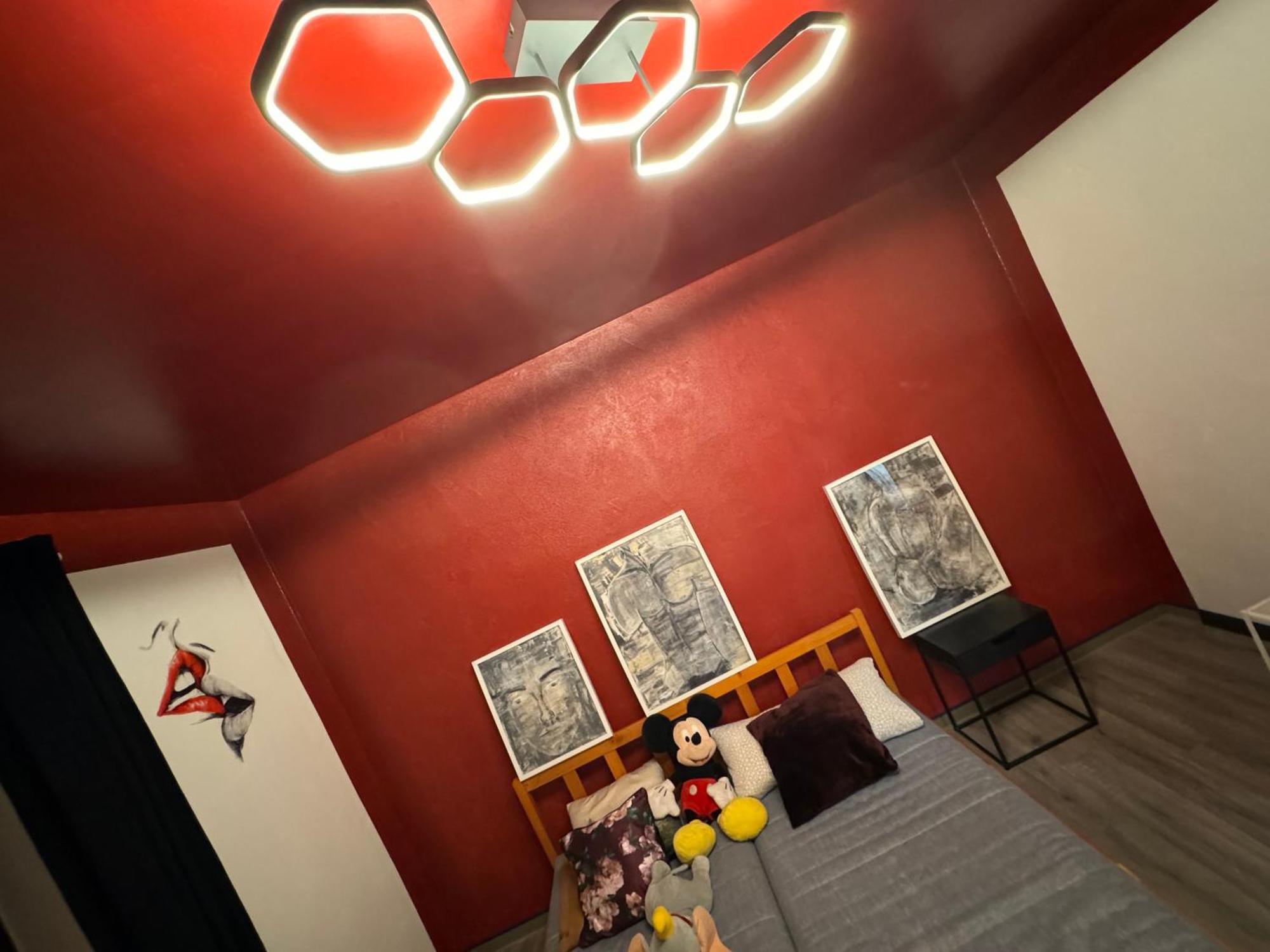 Bookeinfach Bad Ems - Private - Sauna Jacuzzi Whirlpool Swimmingpool Alahna Sup Beachvolleyball Billiards Ping Pong Cinema Theater Music Disco Ball Bbq Und Parkplaetze Zewnętrze zdjęcie