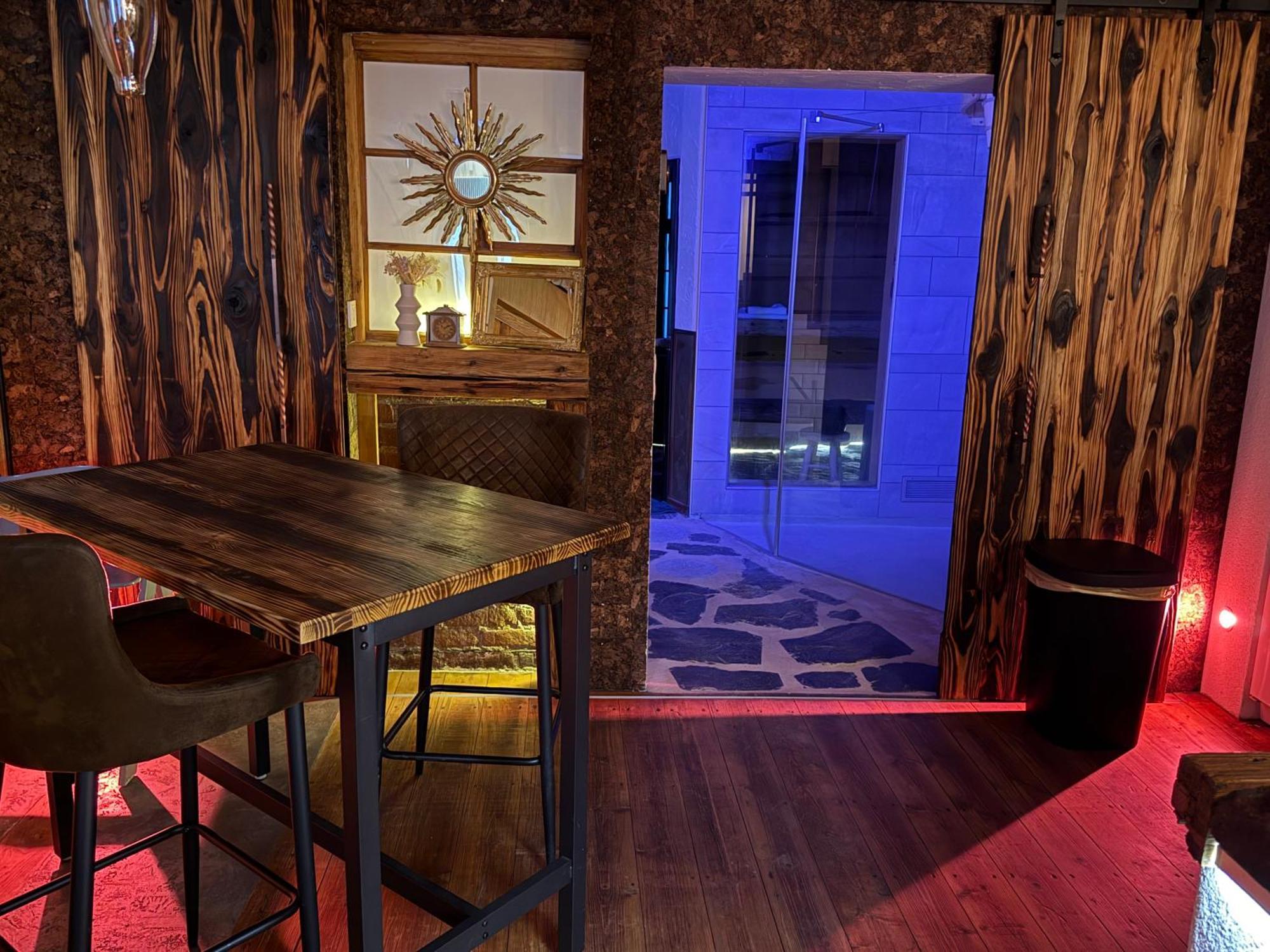 Bookeinfach Bad Ems - Private - Sauna Jacuzzi Whirlpool Swimmingpool Alahna Sup Beachvolleyball Billiards Ping Pong Cinema Theater Music Disco Ball Bbq Und Parkplaetze Zewnętrze zdjęcie