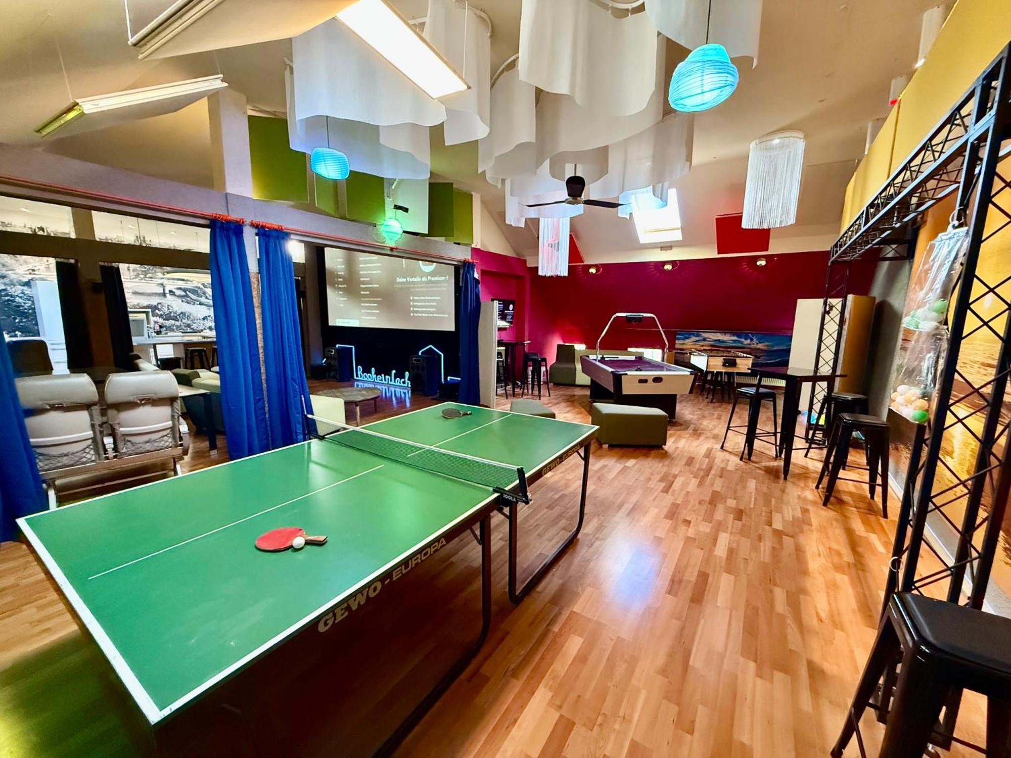 Bookeinfach Bad Ems - Private - Sauna Jacuzzi Whirlpool Swimmingpool Alahna Sup Beachvolleyball Billiards Ping Pong Cinema Theater Music Disco Ball Bbq Und Parkplaetze Zewnętrze zdjęcie